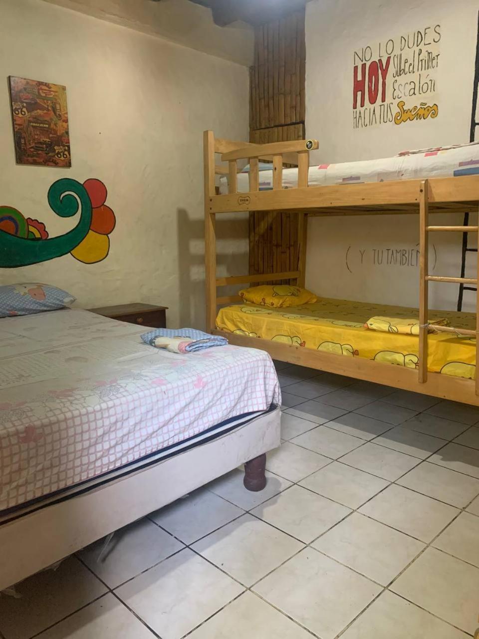 Hostal Mamacucha Montañita エクステリア 写真