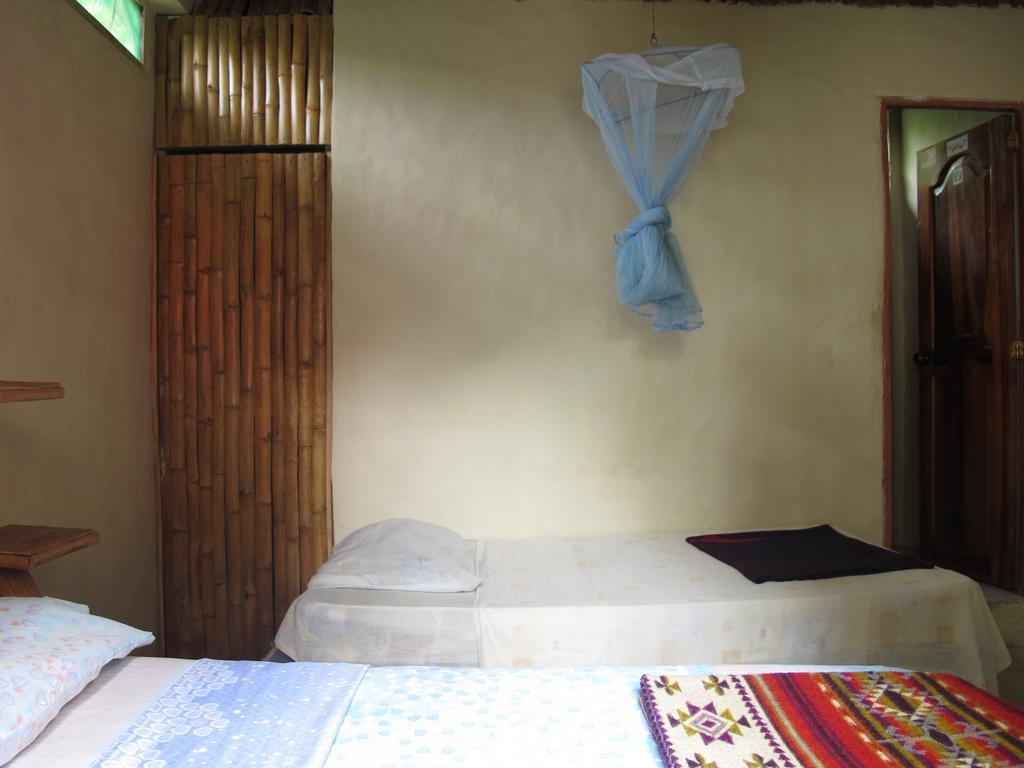 Hostal Mamacucha Montañita エクステリア 写真